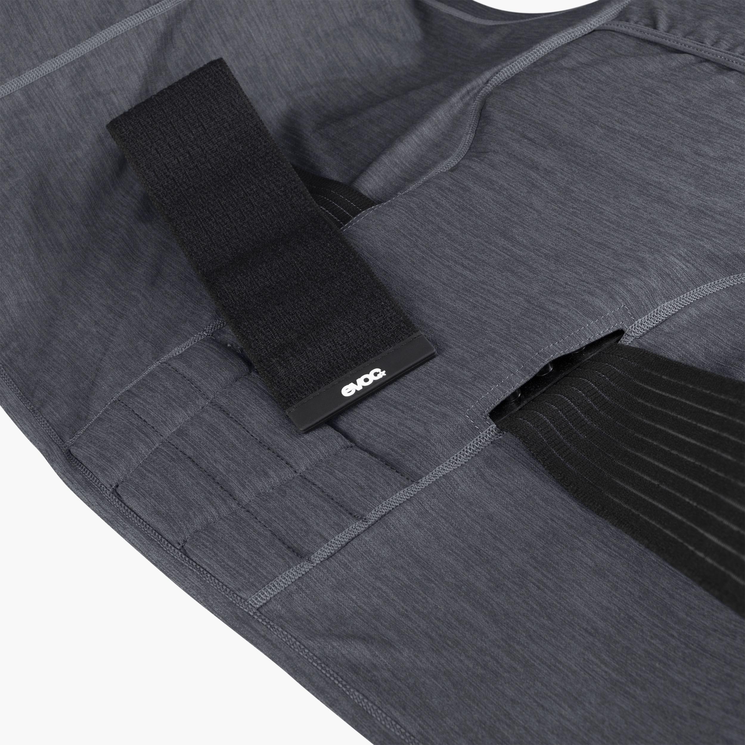 #Colour_carbon grey