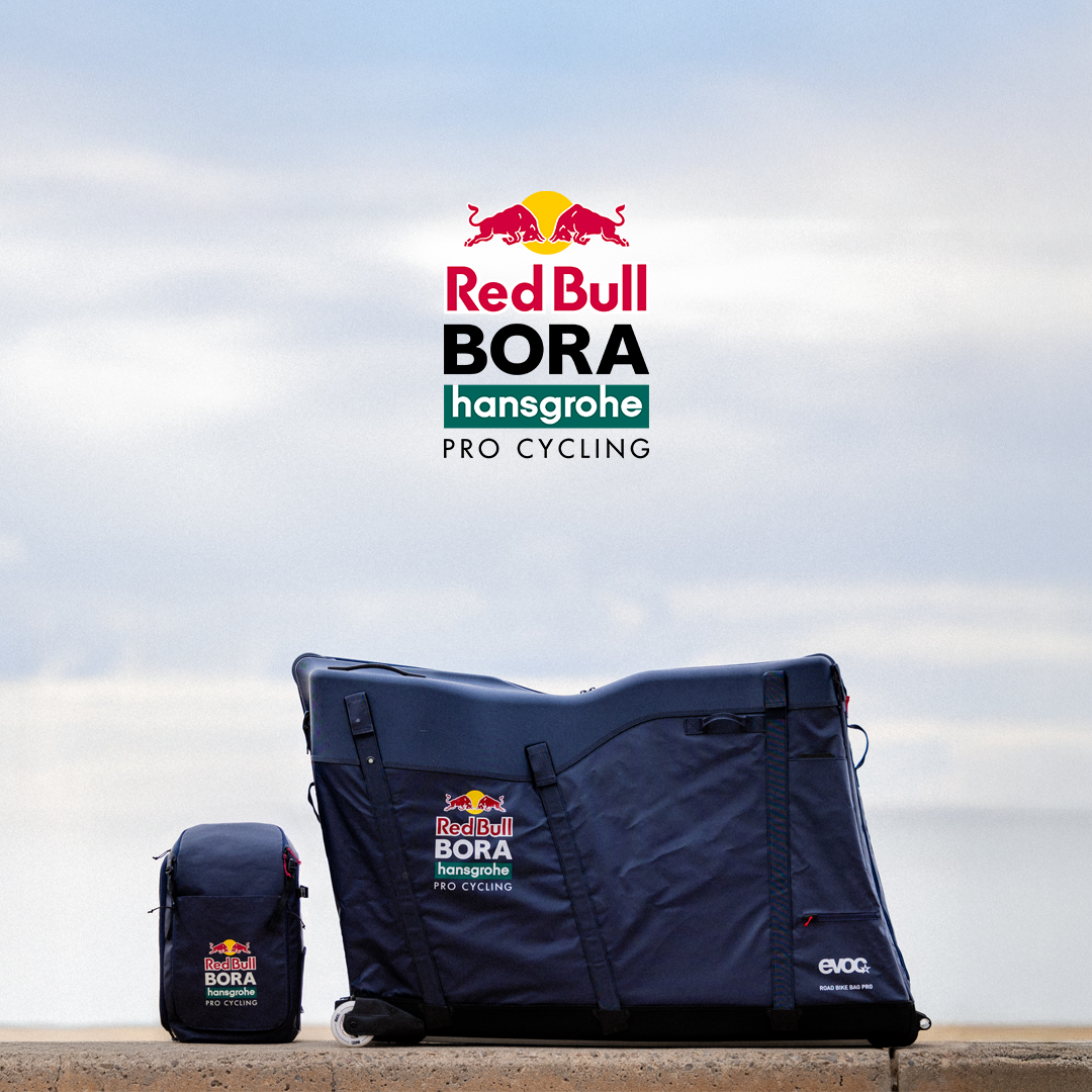 TRAVEL LIKE A PRO – Travel Light