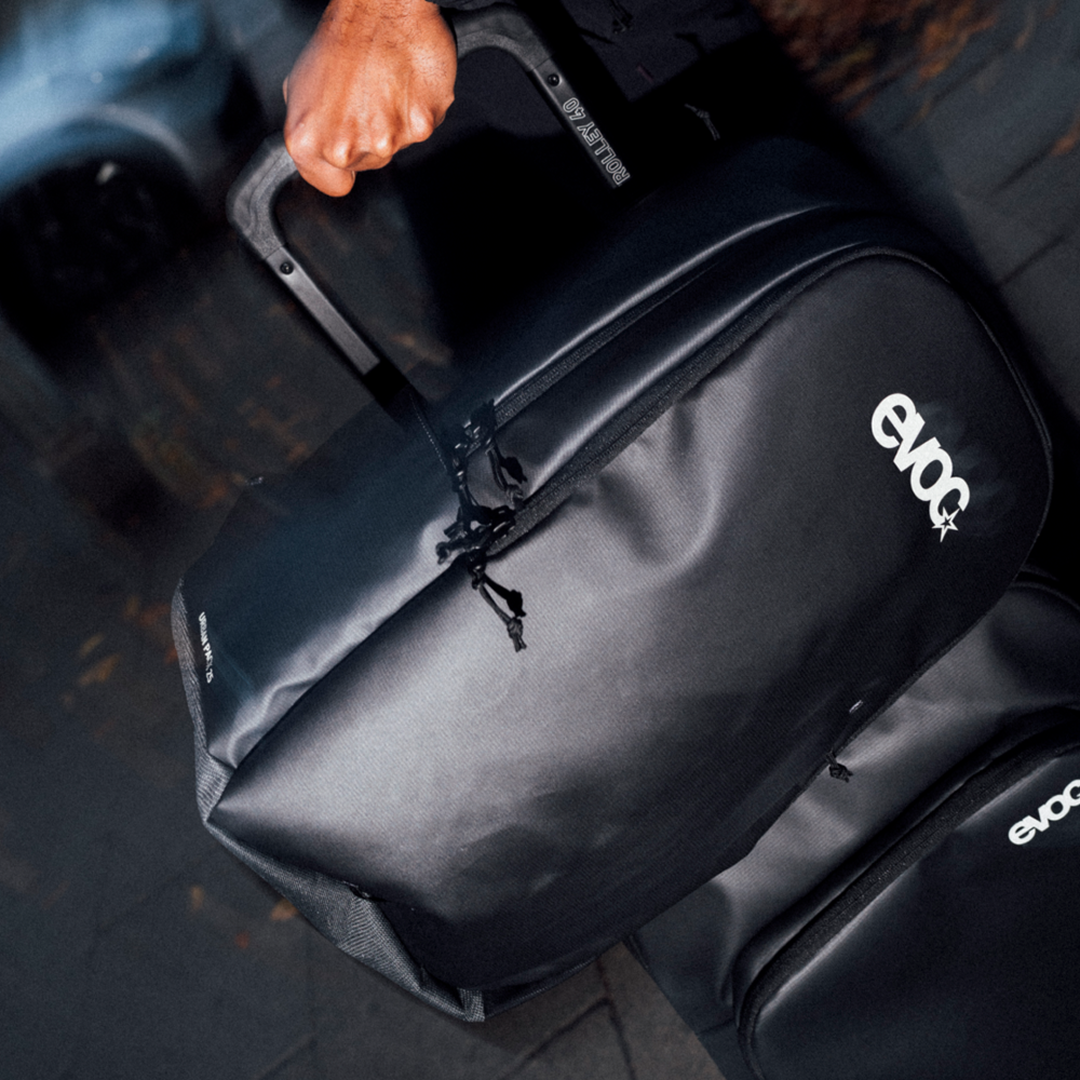 #Colour_carbon grey - black