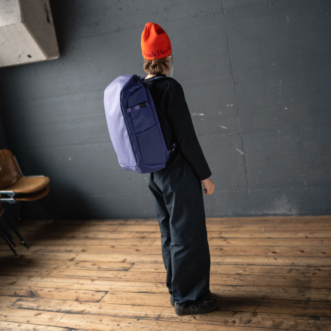 #Colour_violet - black