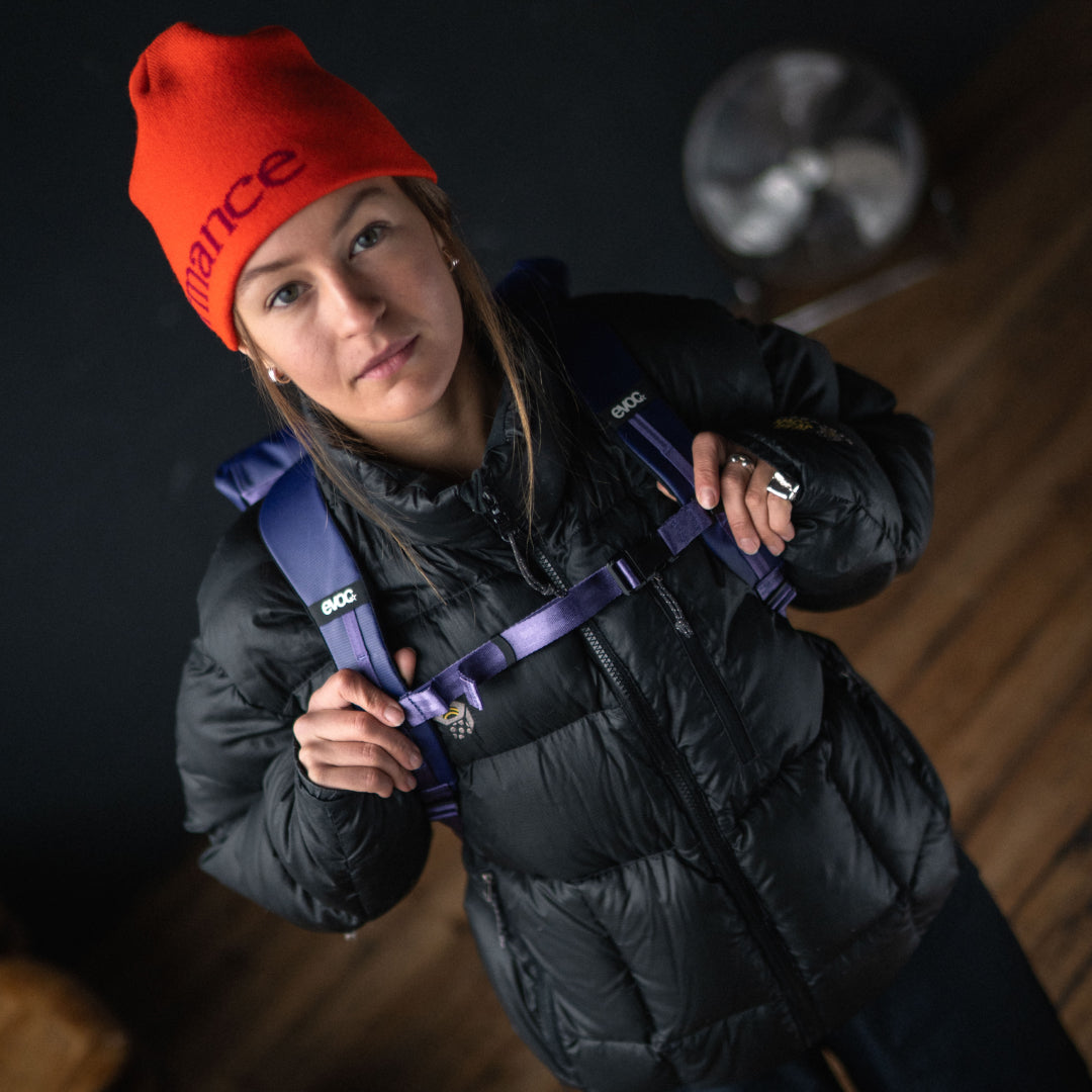 #Colour_violet - black