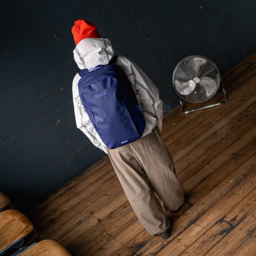 #Colour_violet - black